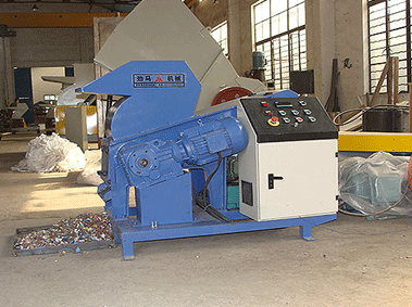 塑料桶粉碎機(jī)械 塑料桶粉碎機(jī)械
